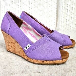 TOMS Purple Canvas Cork Peep Toe Wedges Size 6.5